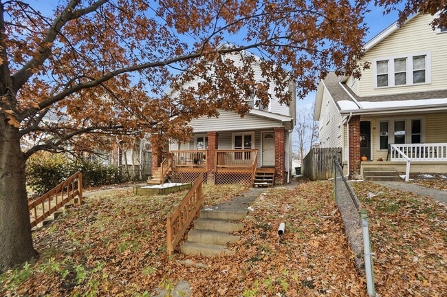 212 E Hudson St in Columbus, OH - Building Photo - Building Photo