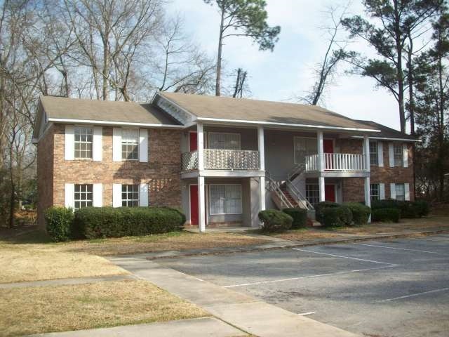 323 King Ave in Pine Mountain, GA - Building Photo