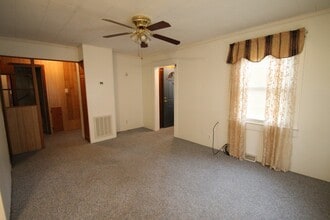 102 Juliet St in Chester, SC - Building Photo - Building Photo