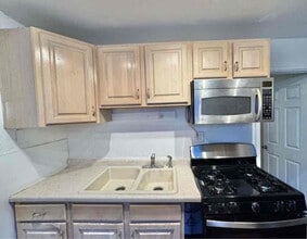 1217 Taylor Ave in Pueblo, CO - Building Photo - Building Photo