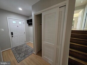 8140 Drayton Ln in Springfield, VA - Building Photo - Building Photo