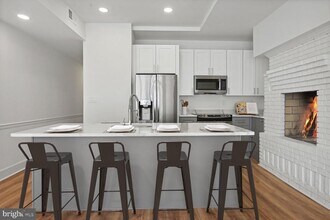 1865 California St NW in Washington, DC - Building Photo - Building Photo