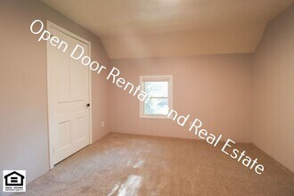 328 N State St in Kendallville, IN - Building Photo - Building Photo