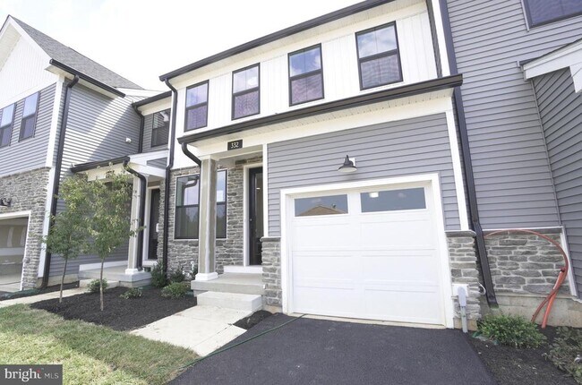 332 Aspen Wy in King of Prussia, PA - Building Photo - Building Photo