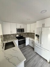 3603 Fallon Cir in San Diego, CA - Building Photo - Building Photo