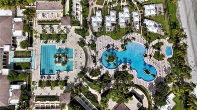 789 Crandon Blvd in Key Biscayne, FL - Building Photo - Building Photo