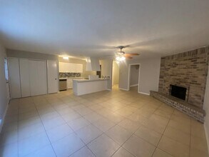 14511 Flair Dr in Houston, TX - Building Photo - Building Photo