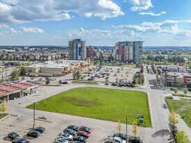 Bldg 20 in Edmonton, AB - Building Photo