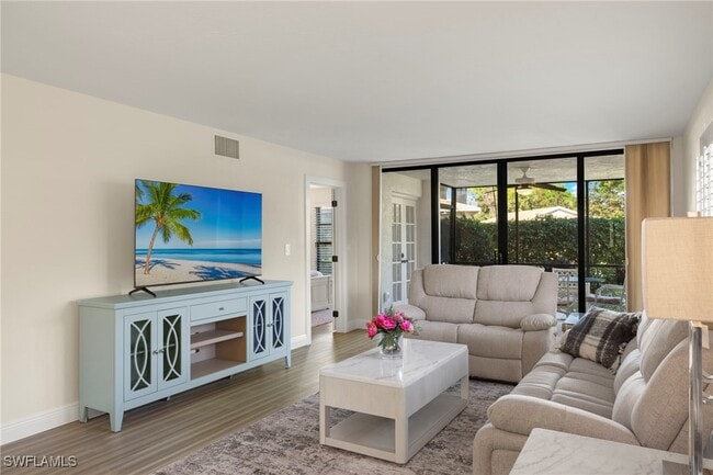 property at 3101 Riviera Dr