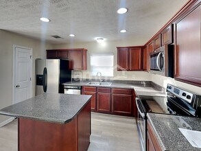 3304 Monoco Dr in Spring Hill, TN - Building Photo - Building Photo