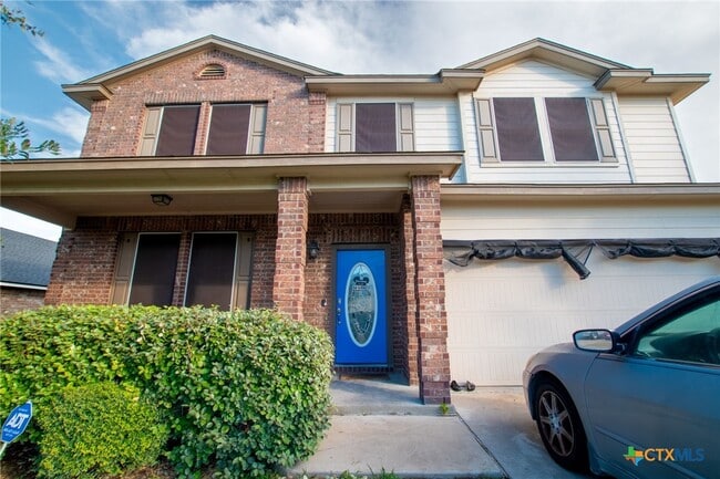 property at 5000 Willamette Ln