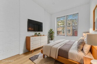 159 Newel St in Brooklyn, NY - Building Photo - Building Photo