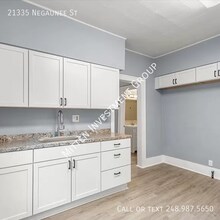 21335 Negaunee in Southfield, MI - Building Photo - Building Photo
