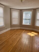 109 Nilsson St, Unit 1 in Brockton, MA - Building Photo