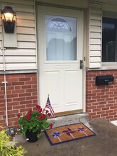 9490 Wynnecrest Dr in Cincinnati, OH - Building Photo - Building Photo