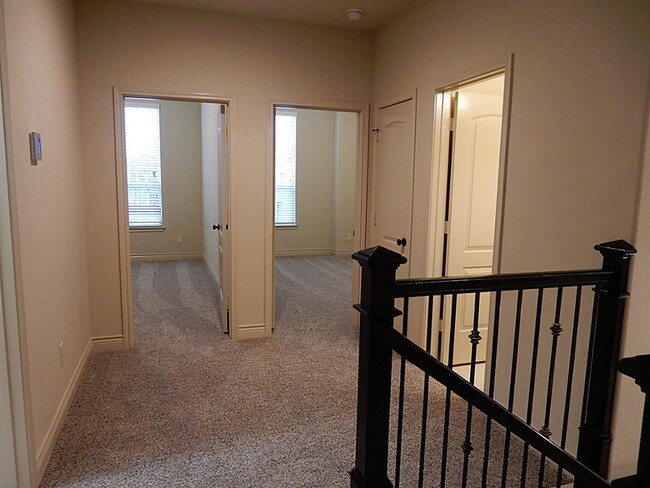 property at 38 Jonquil Pl