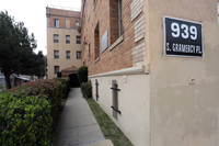 Gramercy Apartments in Los Angeles, CA - Foto de edificio - Building Photo