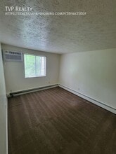 1454 W River Rd N in Elyria, OH - Building Photo - Building Photo