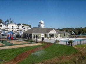 Carillon Woods in Millsboro, DE - Foto de edificio - Building Photo