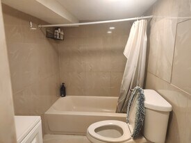15 Treno St, Unit #2 in New Rochelle, NY - Building Photo