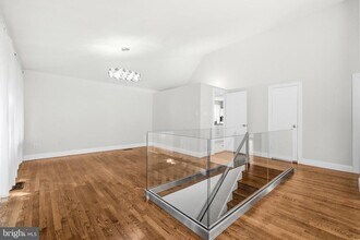 9416 Holbrook Ln in Potomac, MD - Building Photo - Building Photo