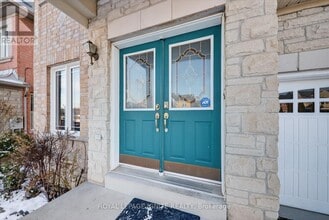 26 Rushworth Dr in Ajax, ON - Building Photo - Building Photo