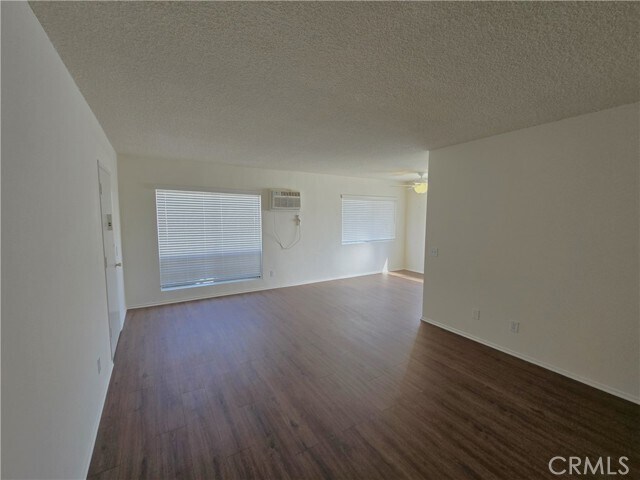 123 W Lomita Ave-Unit -1 in Glendale, CA - Building Photo - Building Photo