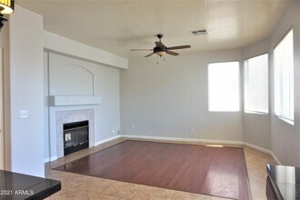 1319 E Cathedral Rock Dr in Phoenix, AZ - Building Photo - Building Photo