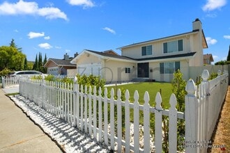 4574 Ellen Way in Union City, CA - Building Photo - Building Photo