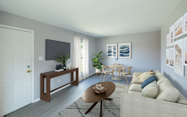 River Pointe Townhomes