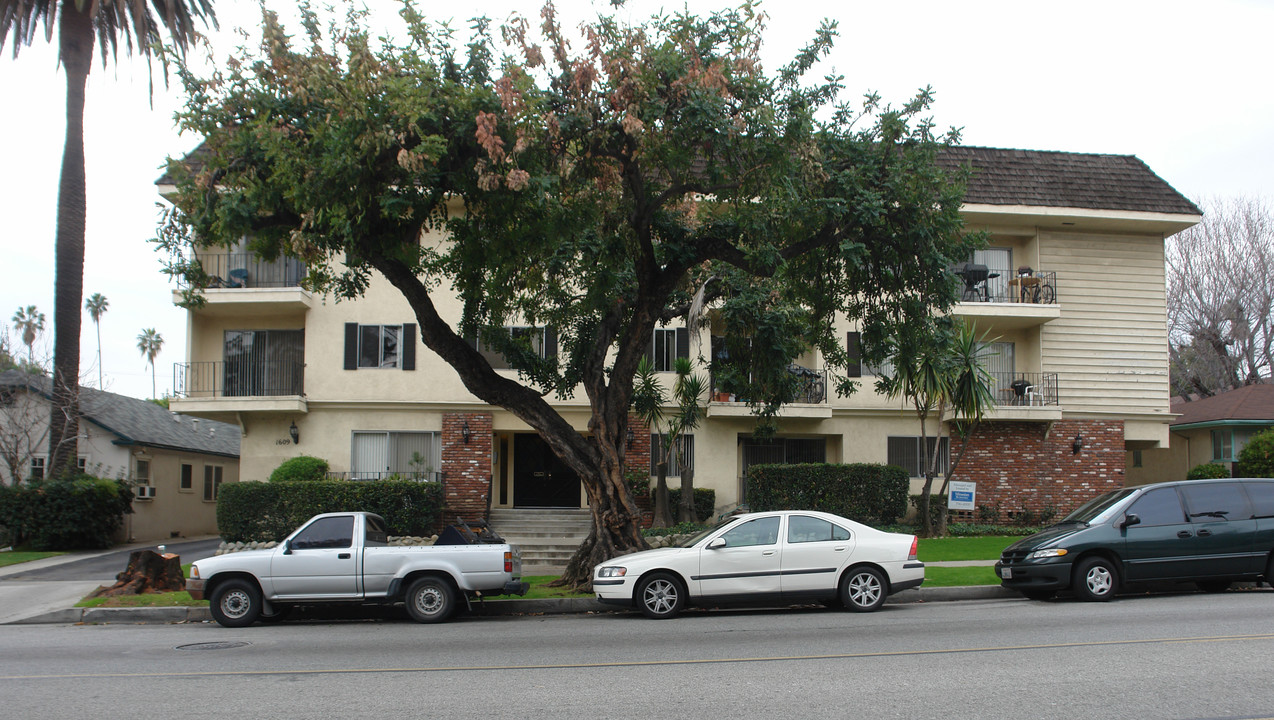 1609 Fremont Ave in South Pasadena, CA - Building Photo