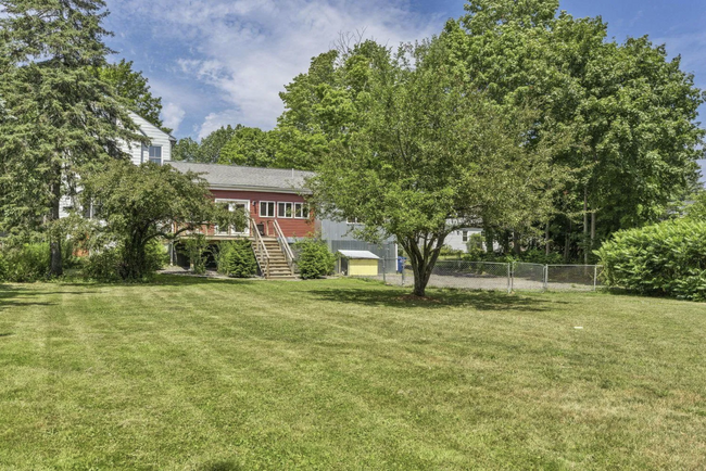 266 Highland Ave in South Portland, ME - Building Photo - Building Photo