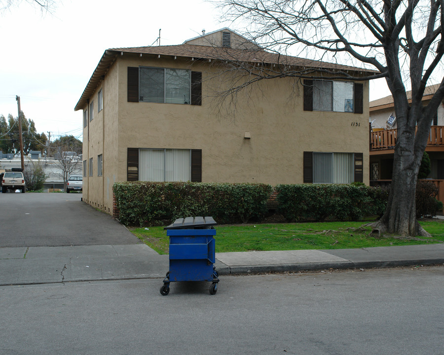 1131 Ayala Dr in Sunnyvale, CA - Building Photo