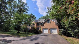 1705-RENTAL Governor Ritchie Hwy in Annapolis, MD - Building Photo