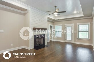 9509 Hampton Oak Dr S E in Owens Cross Roads, AL - Building Photo - Building Photo
