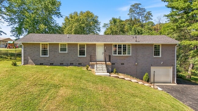 209 Hazelwood Dr in Hendersonville, TN - Building Photo - Building Photo