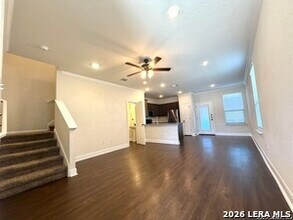 10311 Lynwood Crk in San Antonio, TX - Building Photo - Building Photo
