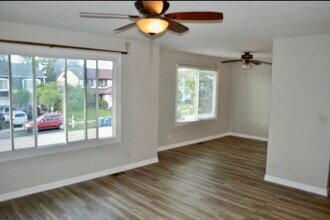 1873 Whaler Ln in Hanover Park, IL - Building Photo - Building Photo