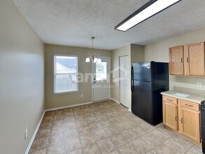 5000 Hancock Cir in Thompson's Station, TN - Foto de edificio - Building Photo