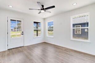 144 Racca Rd in Youngsville, LA - Building Photo