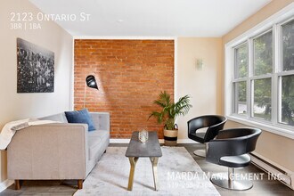 2123 Ontario St in Windsor, ON - Building Photo - Building Photo