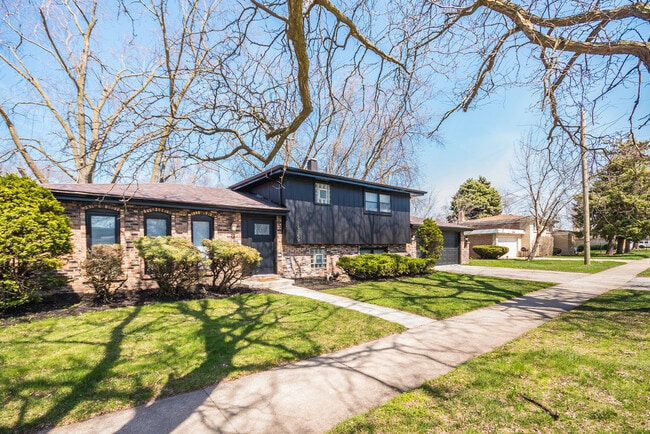 property at 15369 Ingleside Ave