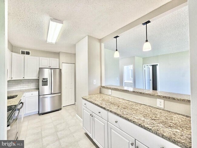 property at 5500 Holmes Run Pkwy