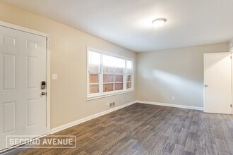 9725 Red Ln Dr in Birmingham, AL - Building Photo - Building Photo