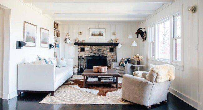 23 Mulford Ln in Sag Harbor, NY - Building Photo - Building Photo