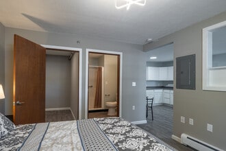 Evergreen Park of Stow in Stow, OH - Foto de edificio - Interior Photo