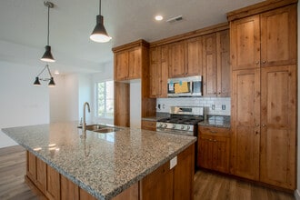 361 W Reed Ave, Unit 102 in Salt Lake City, UT - Foto de edificio - Building Photo