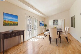 1290 Canterbury in Hercules, CA - Building Photo - Building Photo