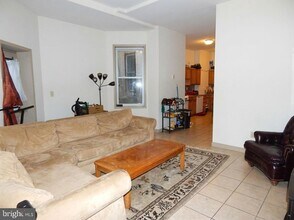 1621 W Diamond St in Philadelphia, PA - Building Photo - Building Photo