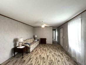 6450 Park Rd in Orrstown, PA - Building Photo - Building Photo